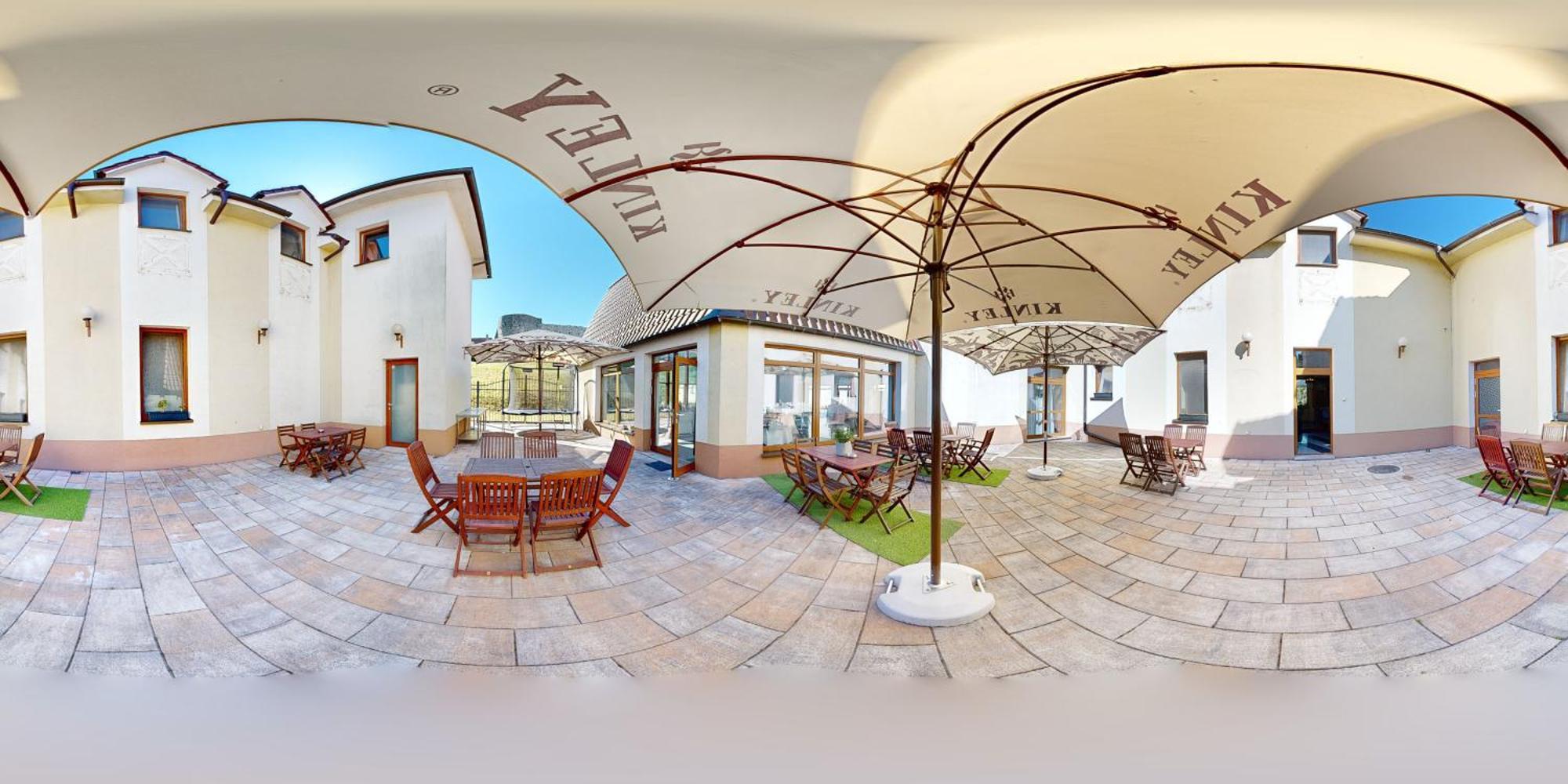 Hotel Hradna Brana Bratislava Eksteriør billede
